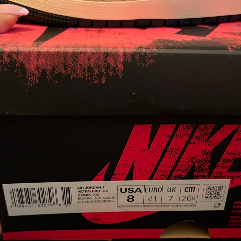 Jordan Men's OG High Top - Self Expressiob - Picture 3 of 3